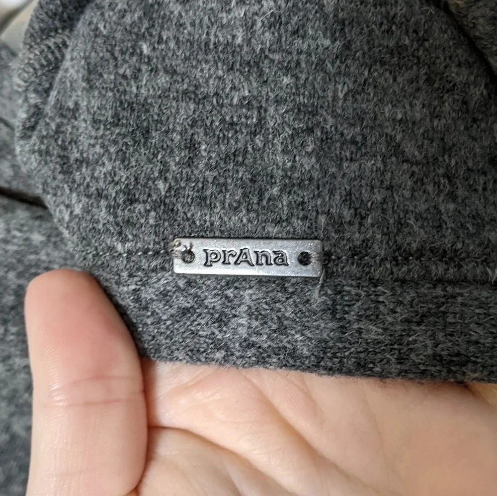 Prana Recycled Wool Blend Hooded Ziller Sweatshirt in Heather Grey Size XS - Picture 8 of 12